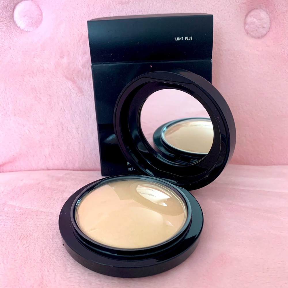 MAC Mineralized: Light Plus *NEW*